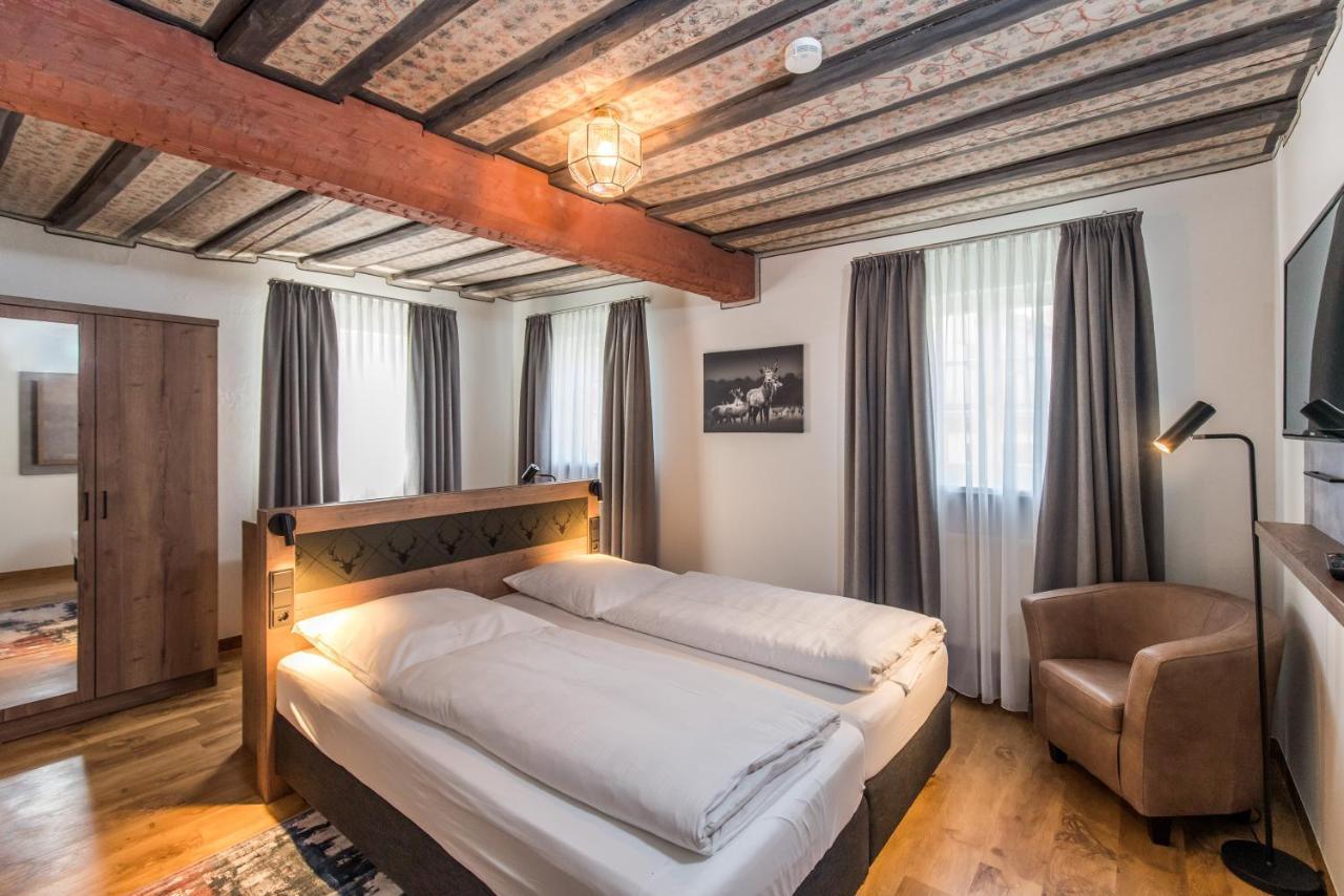 Hotel-Restaurant Heiligenstadter Hof Heiligenstadt in Oberfranken Buitenkant foto